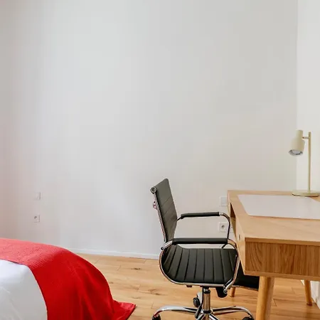 Blueground 5 Furnished Close To Offices Prg-47 * Πράγα