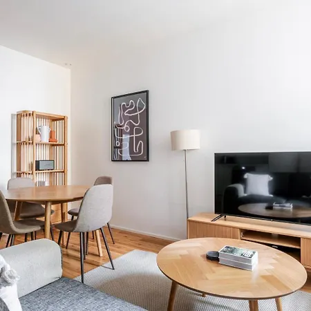 Διαμέρισμα Blueground 5 Furnished Close To Offices Prg-47 Πράγα